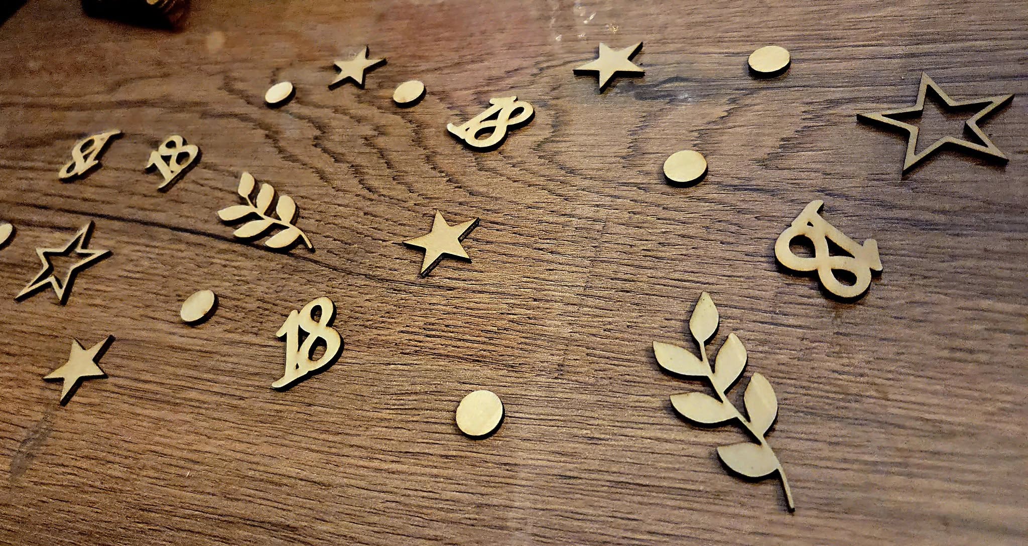 Confettis de table