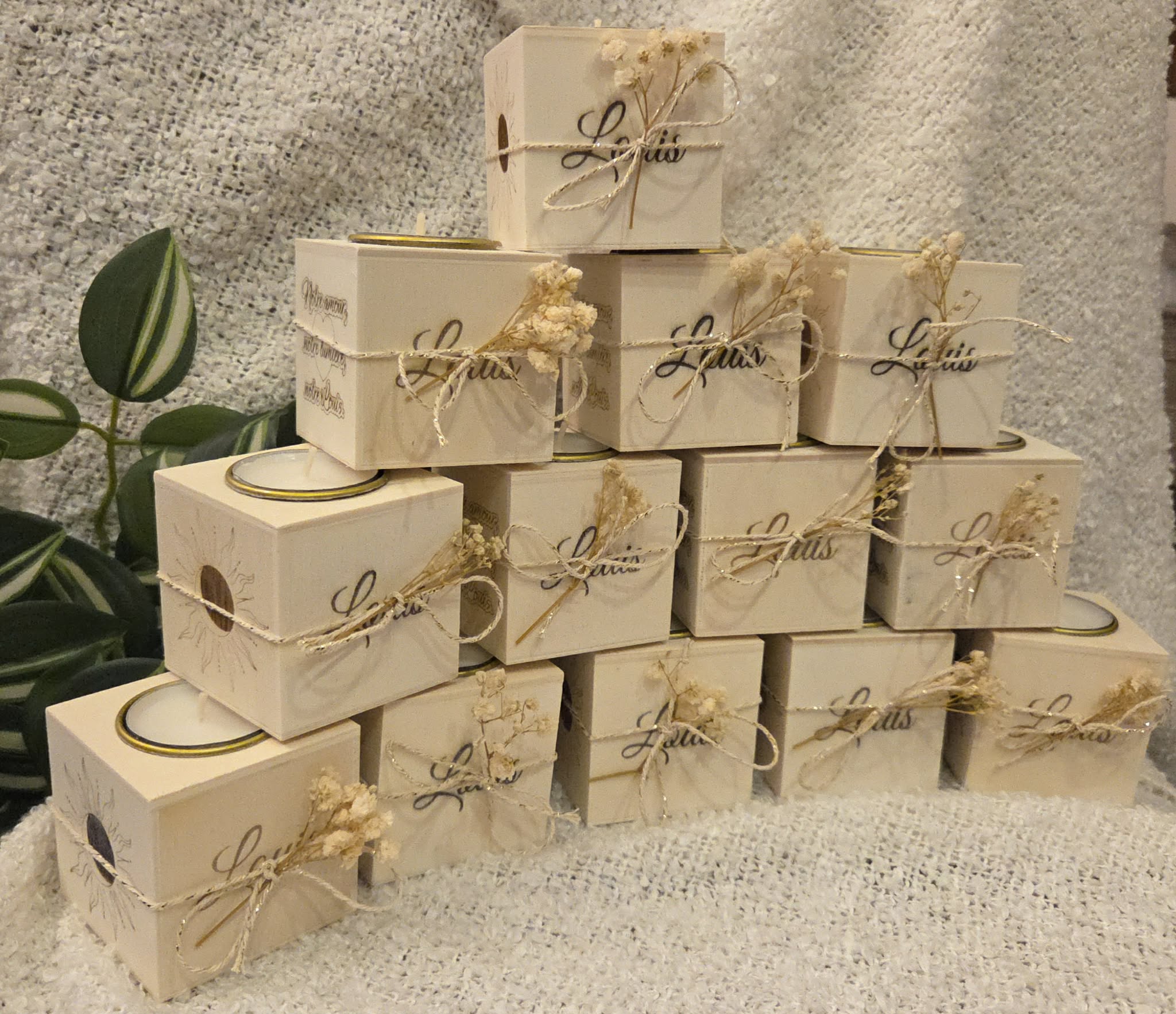 Photophore cube en bois personnalisé