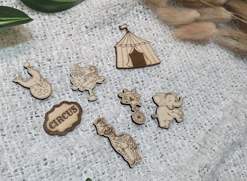 Confettis de table à thème